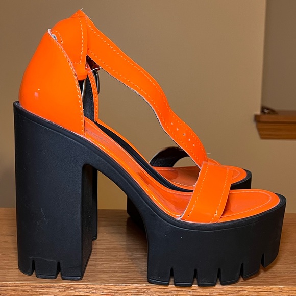 Orange and black platforms